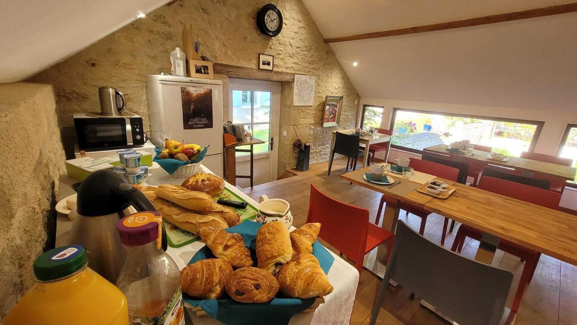Hotel La Cuvellerie Narcy Esterno foto